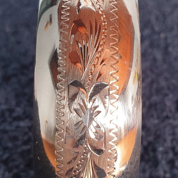 Timeless Elegance: Vintage Handcrafted Taxco Sterling Silver Bangle Bracelet - Picture 7 of 15